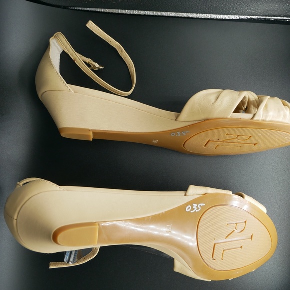 Ralph Lauren Sandals, new, never worn, size 7.5 B, - Picture 6 of 6